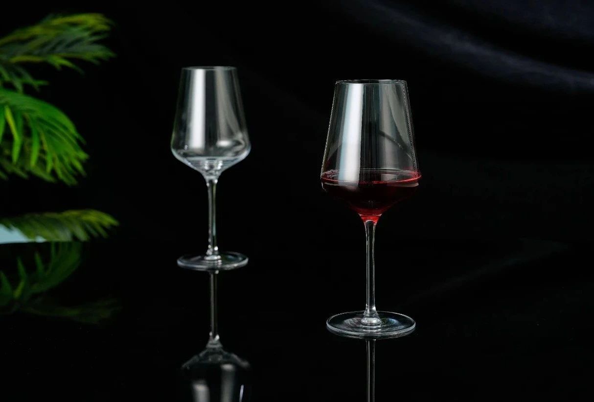 “砰” 然心動！Classic紅酒杯的微醺儀式感